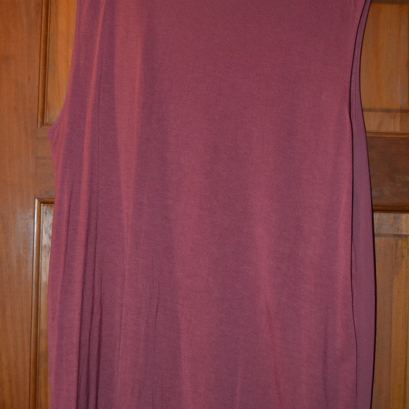 tank - Picture 2 of 2